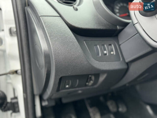 Рено Кєнгу, об'ємом двигуна 0 л та пробігом 174 тис. км за 12600 $, фото 70 на Automoto.ua