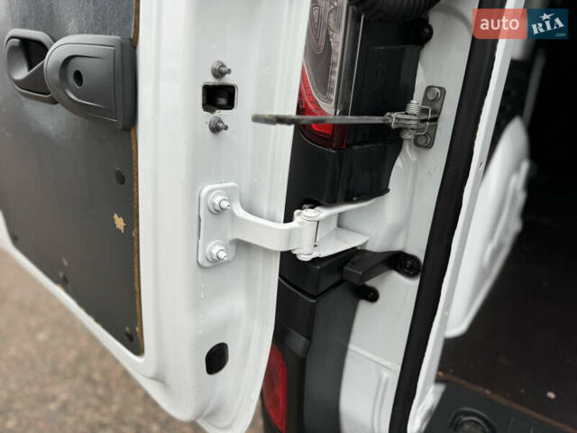 Рено Кєнгу, об'ємом двигуна 0 л та пробігом 174 тис. км за 12600 $, фото 52 на Automoto.ua