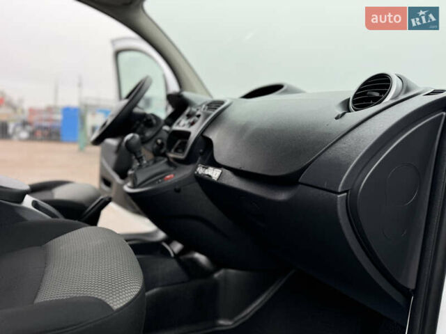 Рено Кєнгу, об'ємом двигуна 0 л та пробігом 174 тис. км за 12600 $, фото 91 на Automoto.ua