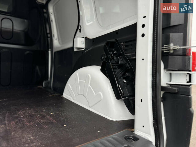 Рено Кєнгу, об'ємом двигуна 0 л та пробігом 174 тис. км за 12600 $, фото 41 на Automoto.ua