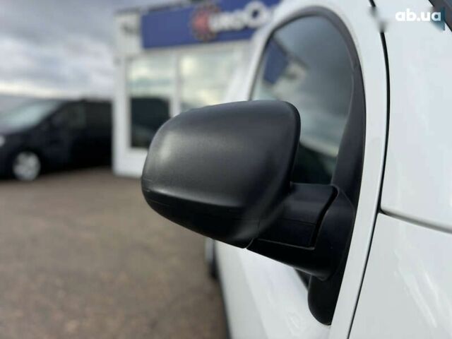 Рено Кєнгу, об'ємом двигуна 1.5 л та пробігом 175 тис. км за 12600 $, фото 19 на Automoto.ua