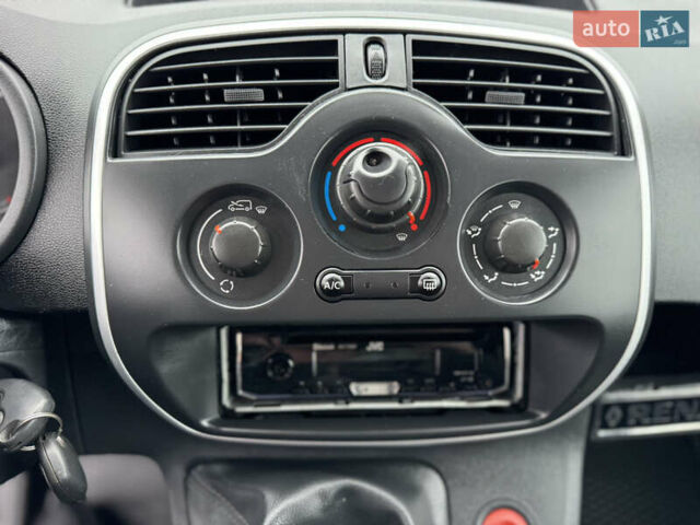Рено Кєнгу, об'ємом двигуна 0 л та пробігом 174 тис. км за 12600 $, фото 81 на Automoto.ua