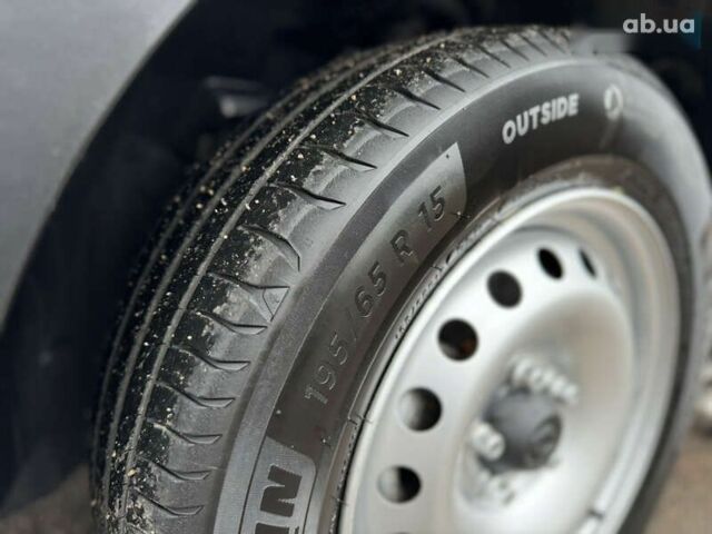 Рено Кенгу, объемом двигателя 1.5 л и пробегом 174 тыс. км за 12600 $, фото 14 на Automoto.ua