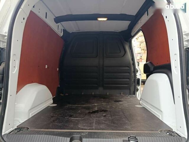 Рено Кєнгу, об'ємом двигуна 0 л та пробігом 12 тис. км за 19700 $, фото 4 на Automoto.ua