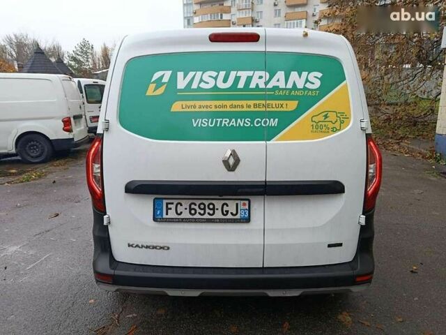 Рено Кєнгу, об'ємом двигуна 0 л та пробігом 12 тис. км за 19700 $, фото 9 на Automoto.ua