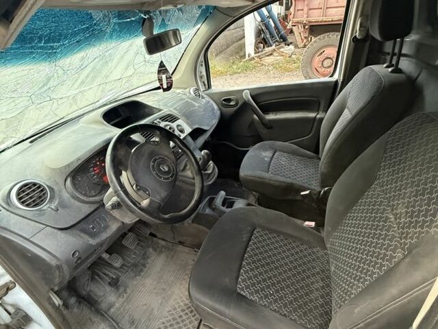 Рено Кєнгу, об'ємом двигуна 0 л та пробігом 0 тис. км за 2800 $, фото 2 на Automoto.ua