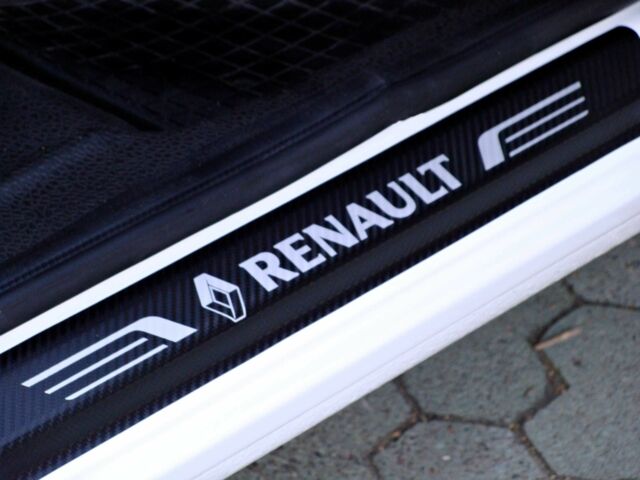 Белый Рено Кенгу пасс., объемом двигателя 0.15 л и пробегом 187 тыс. км за 5900 $, фото 14 на Automoto.ua