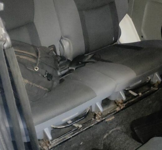 Белый Рено Кенгу пасс., объемом двигателя 1.5 л и пробегом 288 тыс. км за 3500 $, фото 8 на Automoto.ua