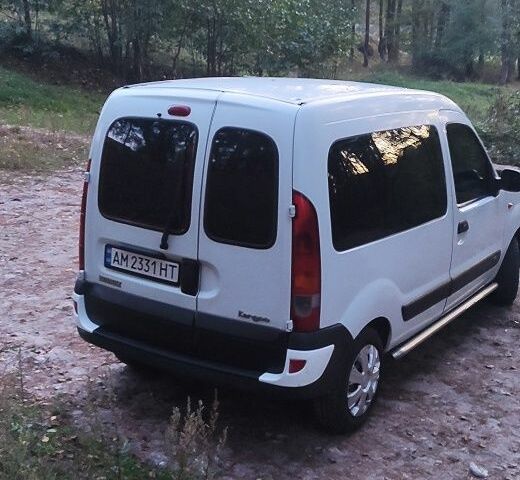 Белый Рено Кенгу пасс., объемом двигателя 1.5 л и пробегом 288 тыс. км за 3500 $, фото 5 на Automoto.ua