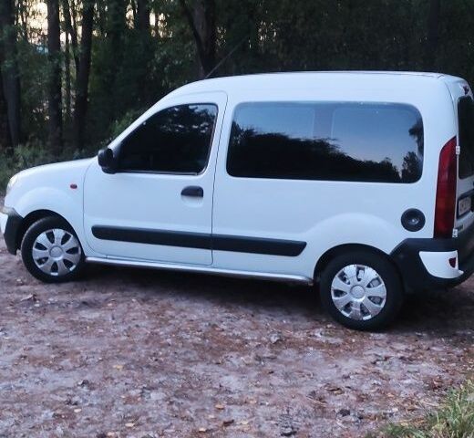 Белый Рено Кенгу пасс., объемом двигателя 1.5 л и пробегом 288 тыс. км за 3500 $, фото 3 на Automoto.ua