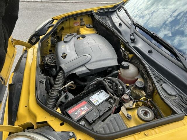 Жовтий Рено Кенгу пас., об'ємом двигуна 0 л та пробігом 253 тис. км за 4200 $, фото 12 на Automoto.ua
