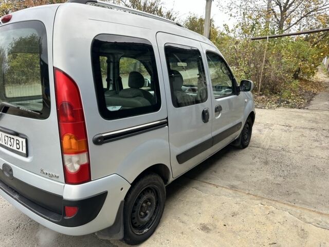 Серый Рено Кенгу пасс., объемом двигателя 1.4 л и пробегом 307 тыс. км за 3999 $, фото 3 на Automoto.ua