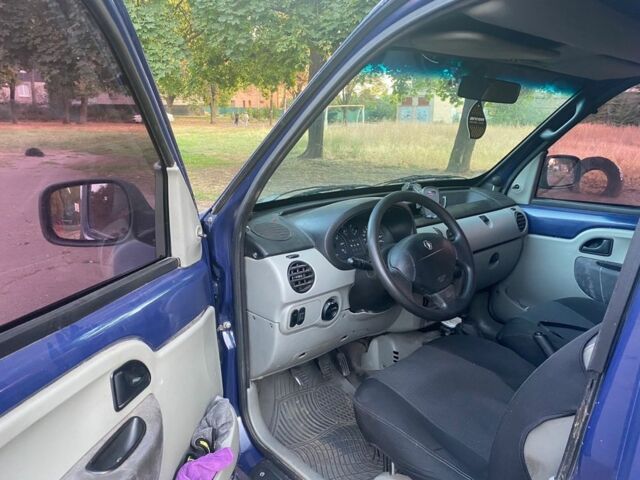 Синий Рено Кенгу пасс., объемом двигателя 1 л и пробегом 1 тыс. км за 2500 $, фото 5 на Automoto.ua