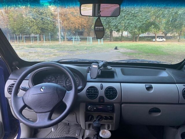 Синий Рено Кенгу пасс., объемом двигателя 1 л и пробегом 1 тыс. км за 2500 $, фото 6 на Automoto.ua