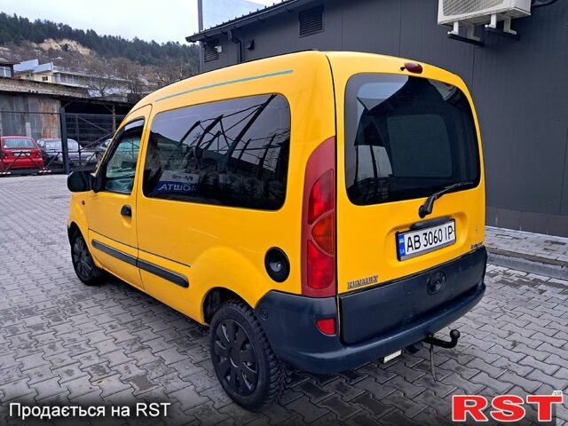 Желтый Рено Кенгу, объемом двигателя 1.9 л и пробегом 350 тыс. км за 2800 $, фото 4 на Automoto.ua