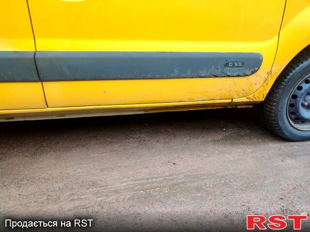 Жовтий Рено Кєнгу, об'ємом двигуна 1.9 л та пробігом 155 тис. км за 2800 $, фото 7 на Automoto.ua
