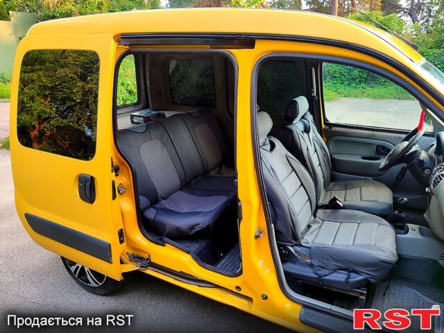 Желтый Рено Кенгу, объемом двигателя 1.9 л и пробегом 235 тыс. км за 3300 $, фото 12 на Automoto.ua