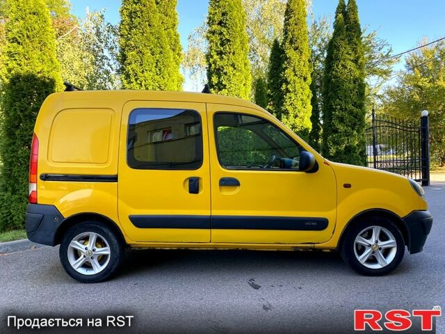 Желтый Рено Кенгу, объемом двигателя 1.5 л и пробегом 205 тыс. км за 2300 $, фото 2 на Automoto.ua