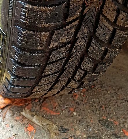 Желтый Рено Кенгу, объемом двигателя 1.5 л и пробегом 350 тыс. км за 3000 $, фото 9 на Automoto.ua