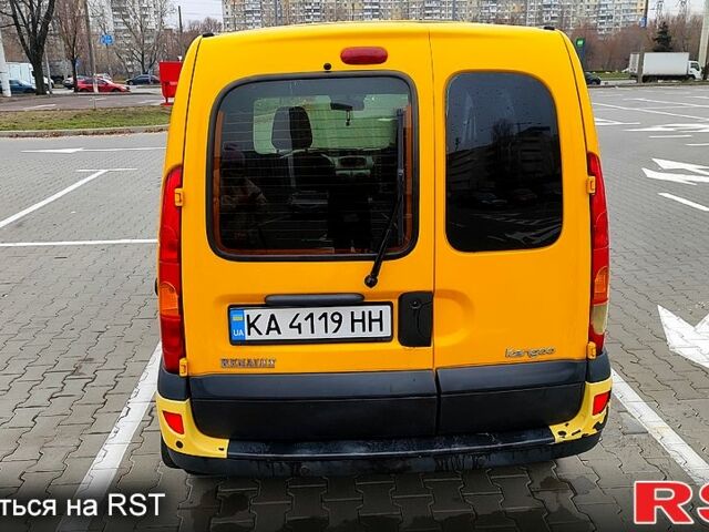 Желтый Рено Кенгу, объемом двигателя 1.6 л и пробегом 248 тыс. км за 4000 $, фото 6 на Automoto.ua