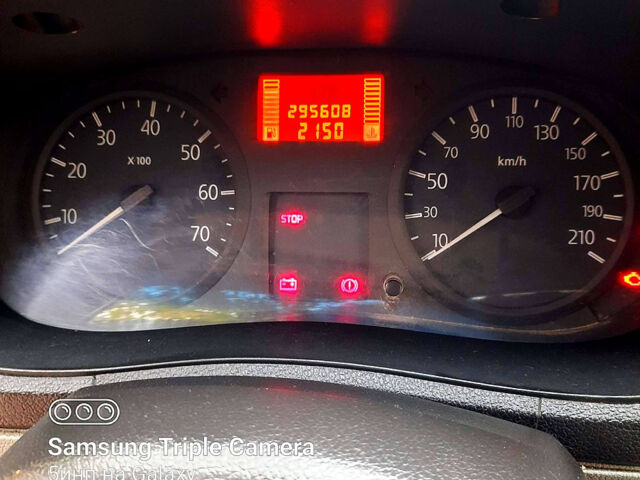 Желтый Рено Кенгу, объемом двигателя 1.5 л и пробегом 0 тыс. км за 4000 $, фото 1 на Automoto.ua