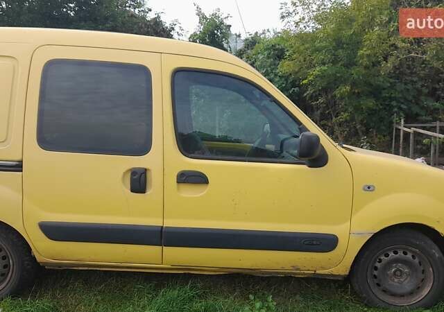 Желтый Рено Кенгу, объемом двигателя 1.5 л и пробегом 150 тыс. км за 2000 $, фото 3 на Automoto.ua