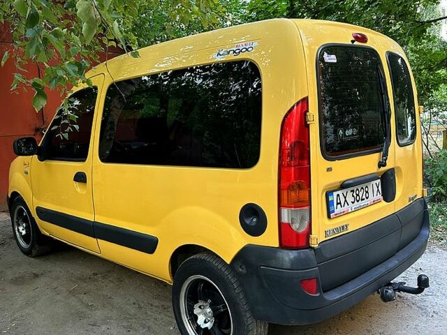 Рено Кенгу 2006 в Харькове на Automoto.ua Желтый Рено Кенгу, объемом двигателя 1.5 л и пробегом 230 тыс. км за 3000 $, фото 5 на Automoto.ua
