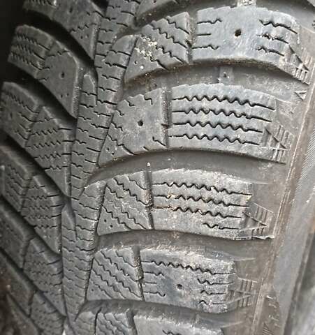 Желтый Рено Кенгу, объемом двигателя 1.5 л и пробегом 286 тыс. км за 2800 $, фото 13 на Automoto.ua