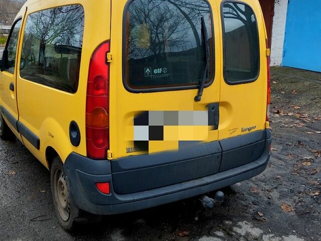 Желтый Рено Кенгу, объемом двигателя 1.5 л и пробегом 177 тыс. км за 4700 $, фото 2 на Automoto.ua
