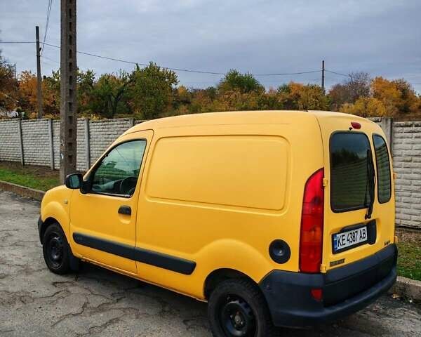 Желтый Рено Кенгу, объемом двигателя 1.5 л и пробегом 286 тыс. км за 2800 $, фото 7 на Automoto.ua