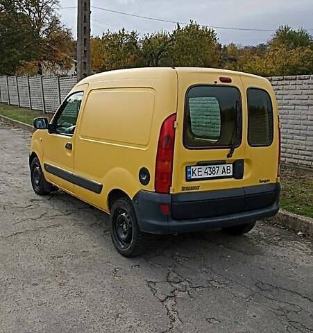 Желтый Рено Кенгу, объемом двигателя 1.5 л и пробегом 286 тыс. км за 2800 $, фото 2 на Automoto.ua
