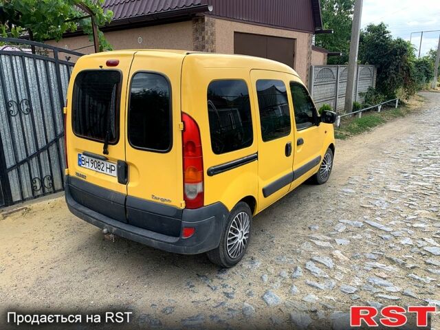 Желтый Рено Кенгу, объемом двигателя 1.5 л и пробегом 240 тыс. км за 3650 $, фото 4 на Automoto.ua