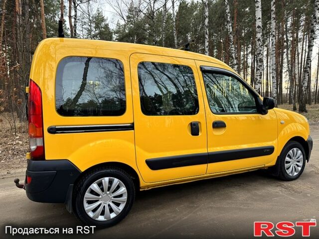 Желтый Рено Кенгу, объемом двигателя 1.5 л и пробегом 230 тыс. км за 4500 $, фото 3 на Automoto.ua