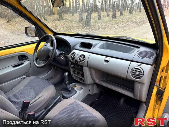 Желтый Рено Кенгу, объемом двигателя 1.5 л и пробегом 230 тыс. км за 4500 $, фото 12 на Automoto.ua