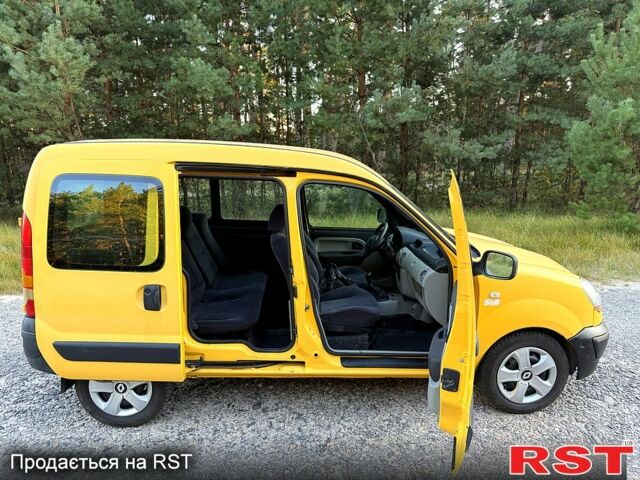 Желтый Рено Кенгу, объемом двигателя 1.5 л и пробегом 265 тыс. км за 3950 $, фото 5 на Automoto.ua