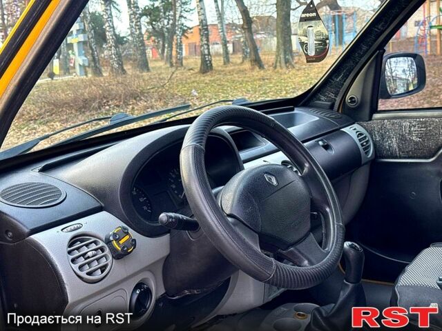 Желтый Рено Кенгу, объемом двигателя 15 л и пробегом 230 тыс. км за 4750 $, фото 8 на Automoto.ua