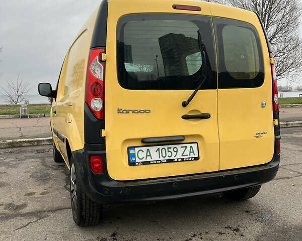 Желтый Рено Кенгу, объемом двигателя 0 л и пробегом 89 тыс. км за 6000 $, фото 4 на Automoto.ua
