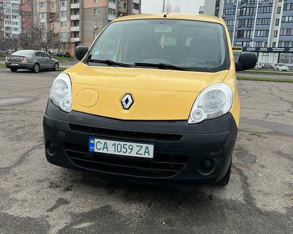 Желтый Рено Кенгу, объемом двигателя 0 л и пробегом 89 тыс. км за 6000 $, фото 1 на Automoto.ua