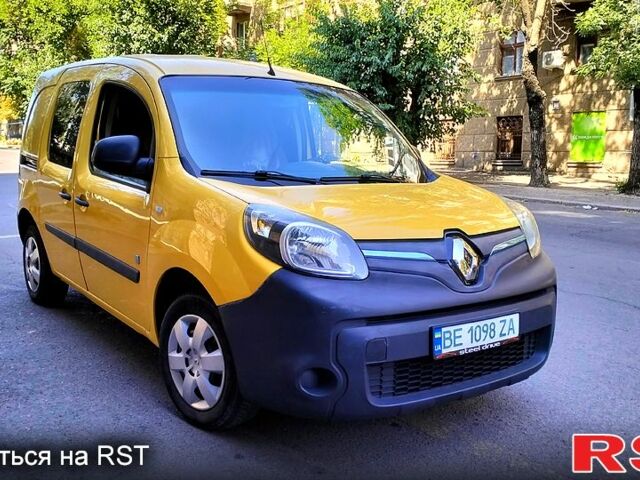 Желтый Рено Кенгу, объемом двигателя 0 л и пробегом 120 тыс. км за 5300 $, фото 1 на Automoto.ua