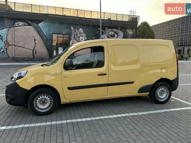 Желтый Рено Кенгу, объемом двигателя 0 л и пробегом 99 тыс. км за 8900 $, фото 13 на Automoto.ua