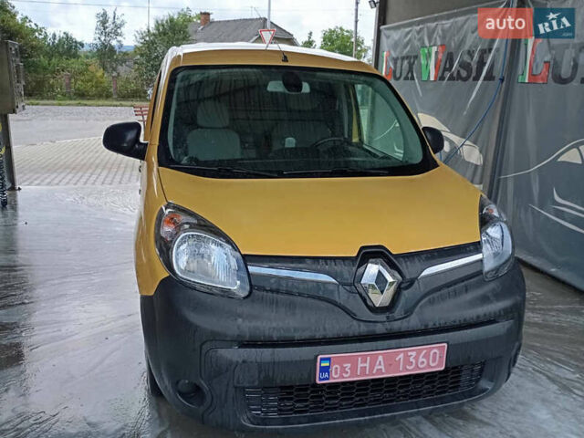 Желтый Рено Кенгу, объемом двигателя 0 л и пробегом 99 тыс. км за 8900 $, фото 7 на Automoto.ua