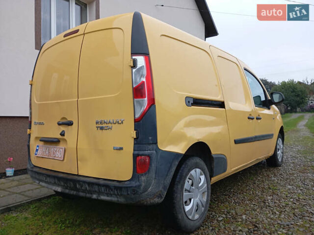 Желтый Рено Кенгу, объемом двигателя 0 л и пробегом 99 тыс. км за 8900 $, фото 34 на Automoto.ua