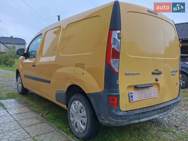 Желтый Рено Кенгу, объемом двигателя 0 л и пробегом 99 тыс. км за 8900 $, фото 30 на Automoto.ua