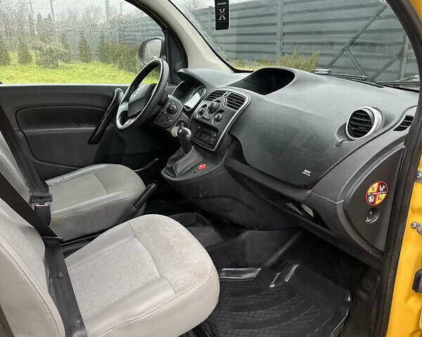 Жовтий Рено Кєнгу, об'ємом двигуна 0 л та пробігом 88 тис. км за 8550 $, фото 11 на Automoto.ua