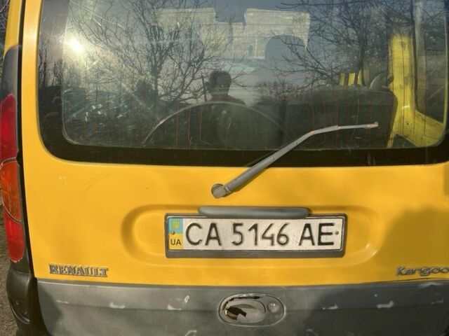 Желтый Рено Кенгу, объемом двигателя 1.9 л и пробегом 299 тыс. км за 1999 $, фото 5 на Automoto.ua
