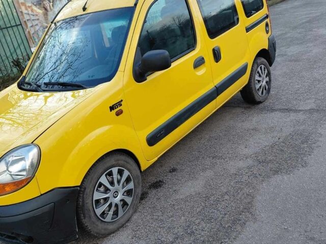 Желтый Рено Кенгу, объемом двигателя 1.5 л и пробегом 254 тыс. км за 3100 $, фото 1 на Automoto.ua