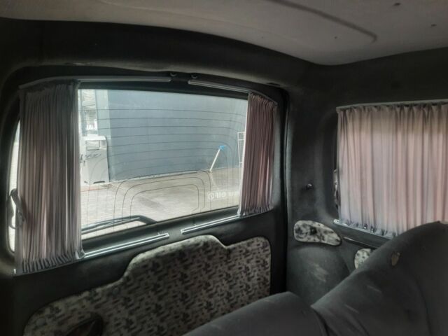 Желтый Рено Кенгу, объемом двигателя 1.9 л и пробегом 216 тыс. км за 3250 $, фото 22 на Automoto.ua