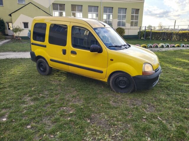 Рено Кенгу 1999 в Остоге на Automoto.ua Желтый Рено Кенгу, объемом двигателя 0 л и пробегом 300 тыс. км за 1750 $, фото 2 на Automoto.ua