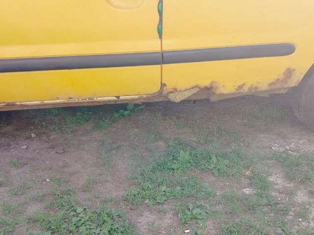Жовтий Рено Кєнгу, об'ємом двигуна 1.9 л та пробігом 654 тис. км за 1300 $, фото 6 на Automoto.ua