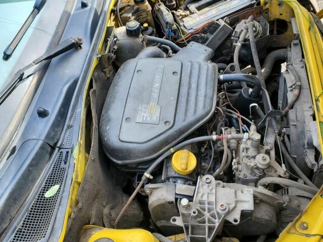 Желтый Рено Кенгу, объемом двигателя 1.9 л и пробегом 300 тыс. км за 2500 $, фото 5 на Automoto.ua